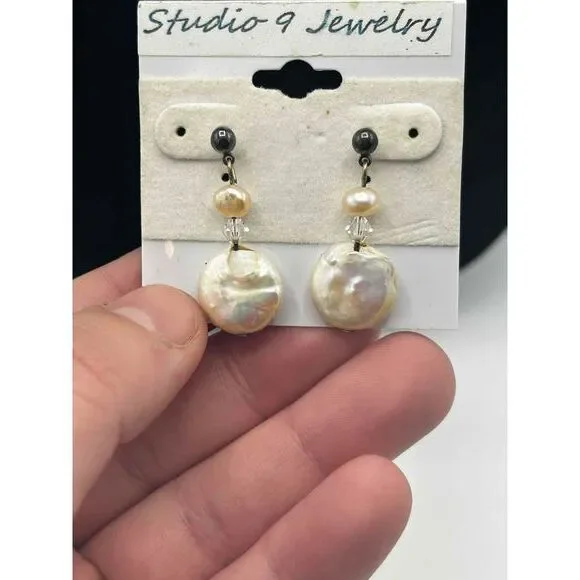 NWT Studio 9 Jewelry Pearl Floral Design  Necklace Earring Set - Picture 6 of 6